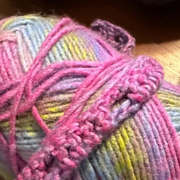 Colorful Yarn Bundle for Fiber Arts - Picture 5 of 9